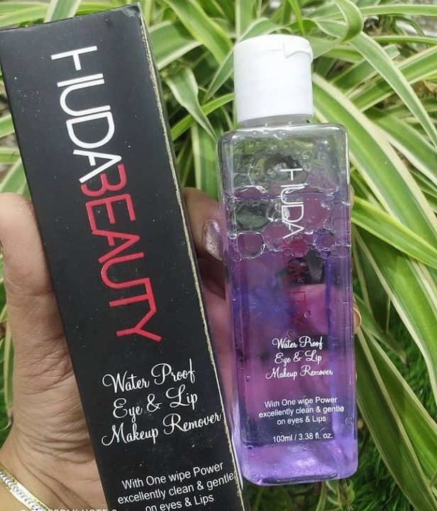 Huda beauty Remover uploaded by business on 6/12/2021