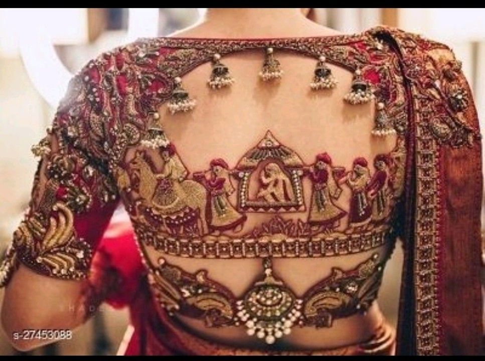 Post image I want 3 Pieces of Blouse (choli).
Chat with me only if you offer COD.
Below is the sample image of what I want.