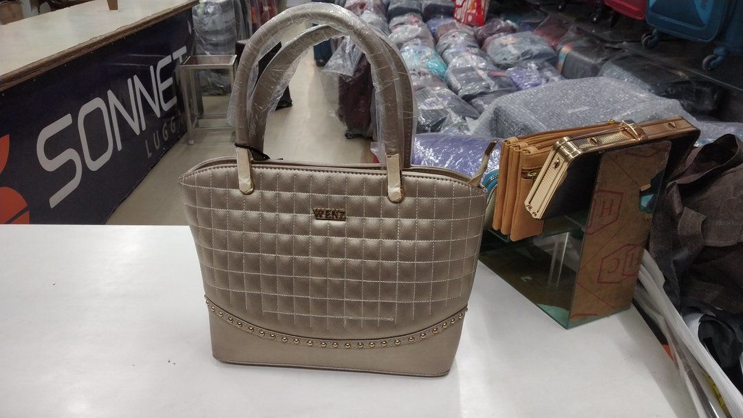 Lady's handbags uploaded by business on 6/13/2021