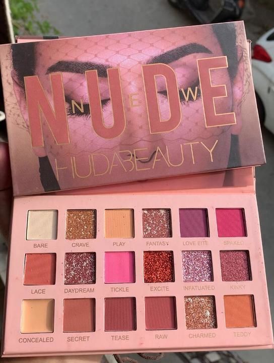 Huda beauty nude eyeshadow palette @399 uploaded by Forever Fashion Boutique on 6/13/2021