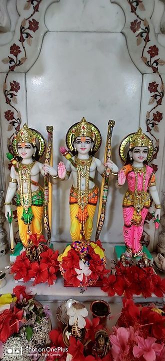 Post image This beautiful idols of Rama Sita and Lakshmana are beautifully carved with a section of white marble.

 We can also customize the shape and design of the beautiful diamond shaped idol of Ram family as per your requirement.

 Ram Laxman and Sita Statue in 36 "Size Quantity

 Add to cart