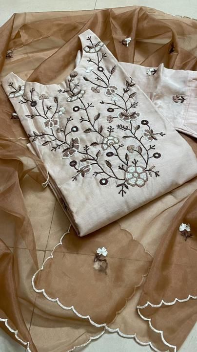 Chaderi silk uploaded by Shopping online Kurtis  on 6/14/2021