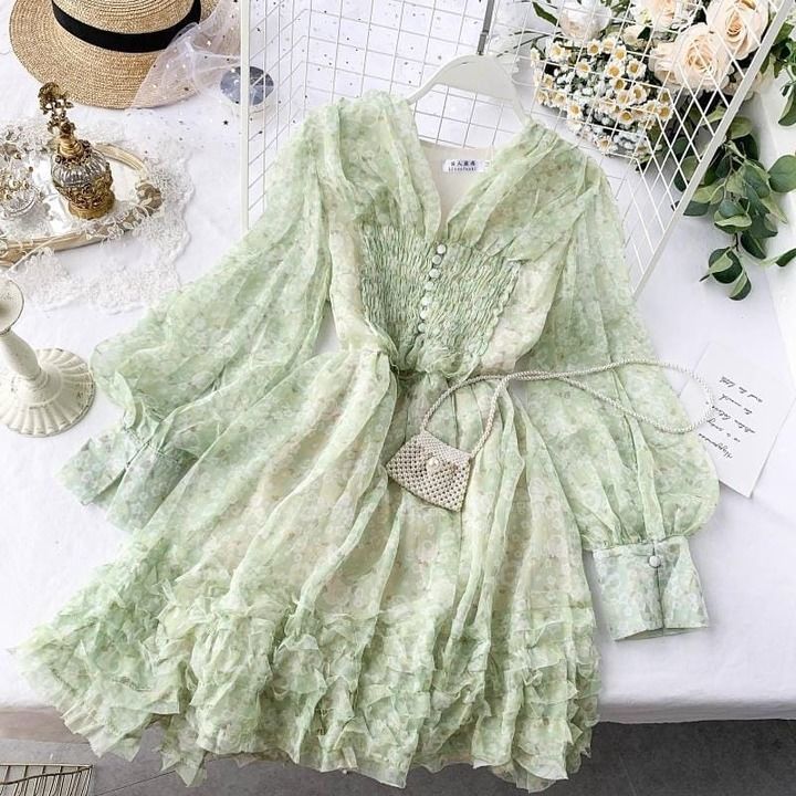 Post image 💕SUMMER FLORAL DRESS💕

👉🏻READY STOCK

🎨COLOR : GREEN,Pink

👗FREE SIZE

💲PRICE : 1200 + 🛩️

📦 READY TO DISPATCH 📦

*🚨BE AWARE OF LOCAL QUALITY🚨*