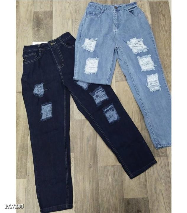 Catalog Name: *New Arrival Distressed Mom Fit Jeans*


Distressed mom fit denim in stock 

*Size cha uploaded by Vini clothes  on 6/15/2021