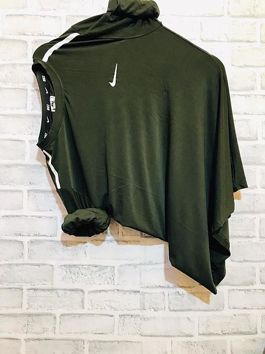 Post image *Full sleeve T-shirt’s*
💣💣💣💣💣

*
✅✅✅✅

*Brand Nike*
✅✅✅✅ 

*Dri-fit 4-4way lycra* 
*full stretch*
  
✌️✌️✌️
**
*rate 500/- free shipping*
*only for resellers *

* Best in Quality *
*Full stock available *