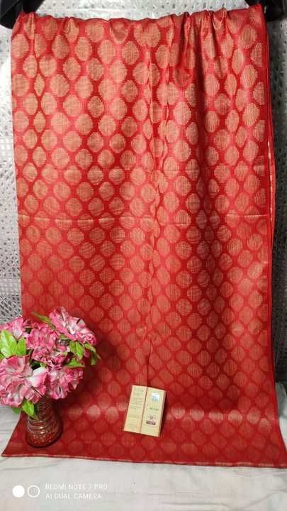 Post image Katan silk
Fabric for shirts, kurtas, kurtis and suiting
2.5 metre in length
380 free shipping
Ready to dispatch
Ping me on my watsapp number 8168269112 for order and enquiry also for regular updates