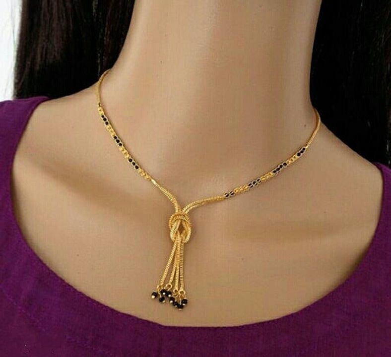 Post image High Fashion Women's Chain
Base Metal: Brass
Plating: Gold Plated
Sizing: Short
Type: Chain
