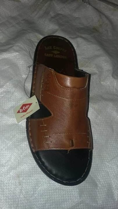 Leather Chappals uploaded by business on 6/17/2021