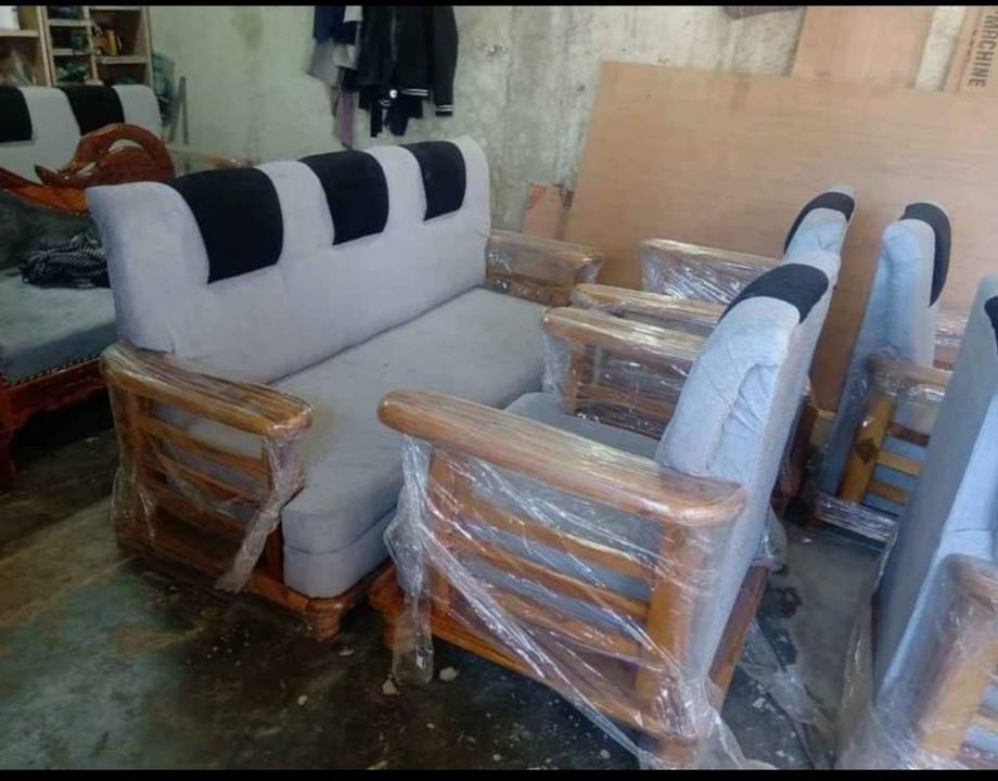 Dorian sagwan sofa uploaded by business on 6/18/2021