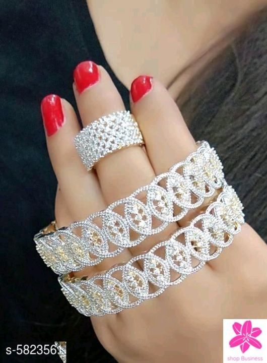Product image of Bangle with ring, price: Rs. 500, ID: bangle-with-ring-cef98060