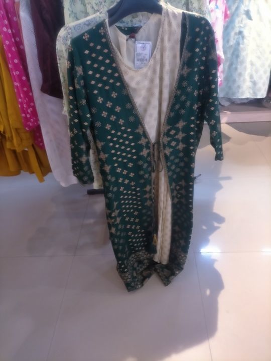 Post image I want 1 Pieces of Does anyone had this type of kurta ya isse milta hua kuch ha kya.
Chat with me only if you offer COD.
Below is the sample image of what I want.
