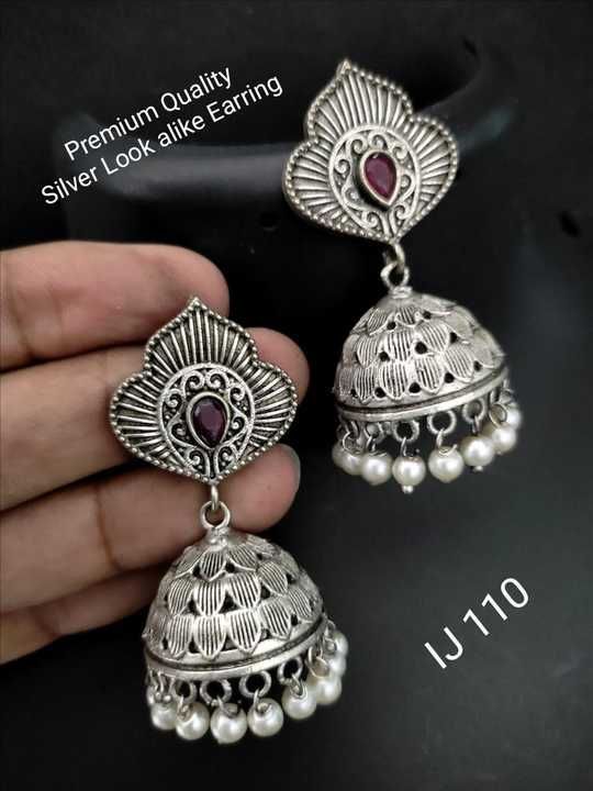 Post image We Are manufacturer &amp; wholesaler of Fashion Jewellery
Plz cont. 9887978954
Plz cont. 8209510329    
https://www.facebook.com/jewellers.aadish/ 
     Aadish Jewellery Group 
https://chat.whatsapp.com/HLF3x5rBA4OJogxqlnEy7U