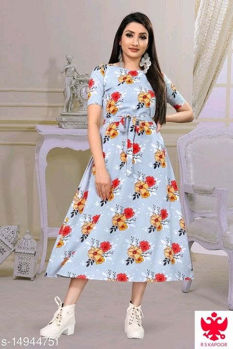 Woman dresses uploaded by Online marketing on 6/23/2021