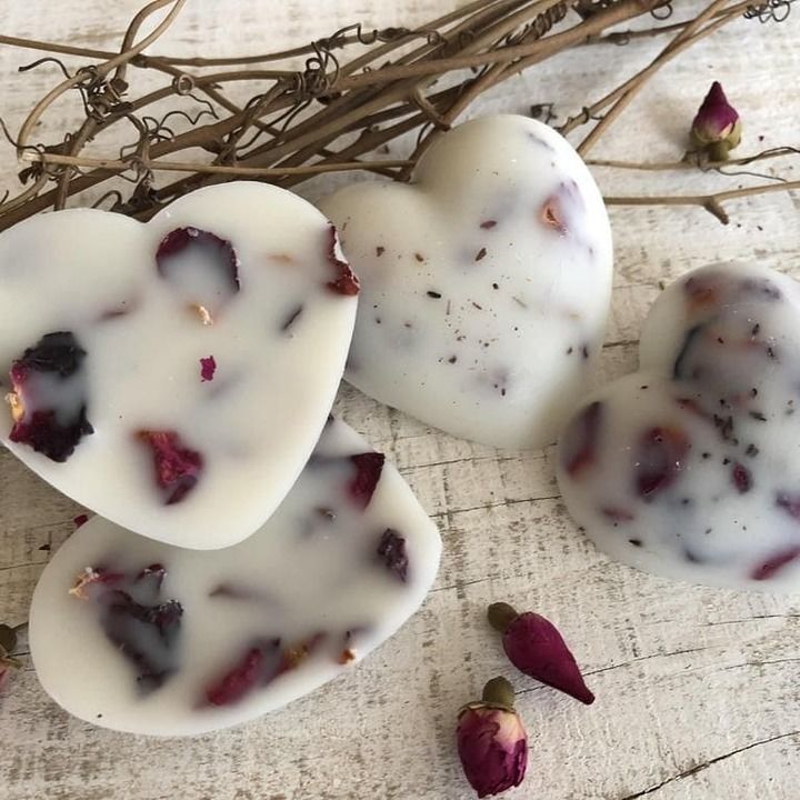 Wax melts uploaded by business on 6/23/2021