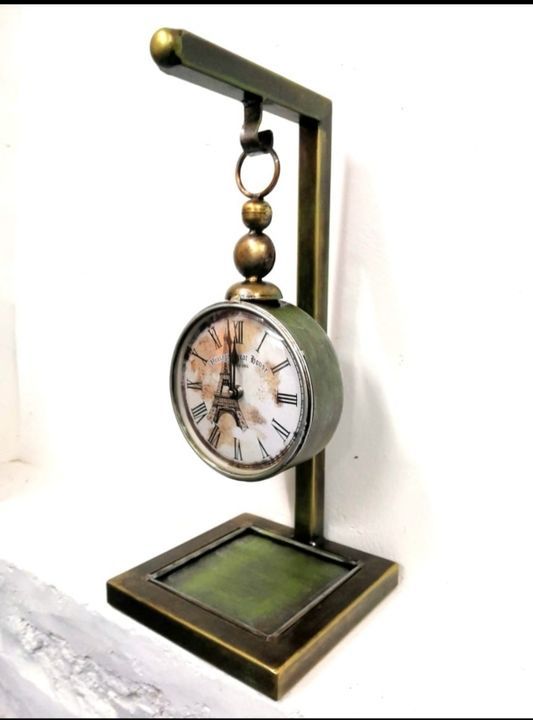 Iron table clock uploaded by business on 6/23/2021
