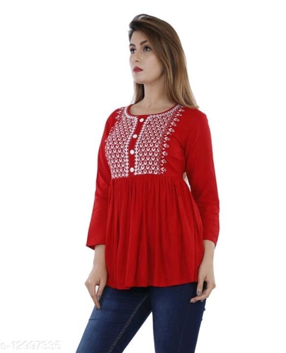 Fashionable tops for womens uploaded by business on 6/23/2021