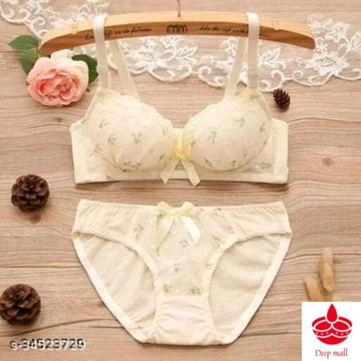 Post image Sassy Women Lingerie Sets

Top Fabric: Cotton
Bottom Fabric: Cotton
Multipack: 2
Sizes: 
32B (Underbust Size: 34 in, Overbust Size: 42 in, Bottom Waist Size: 28 in)