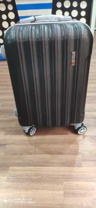 Post image Original SWISS ARMY LUGGAGE
MRP:- 8,290/-
Colour:- BLACK
IF ANYBODY INTERESTED Ping me for wholesale in  new priceSingle pc also available in new price
RegardsUnique Collection 81300 41985