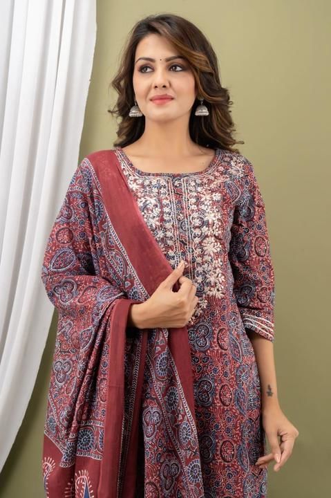Kurtis with pant and Dupatta  uploaded by HD COLLECTION on 6/25/2021