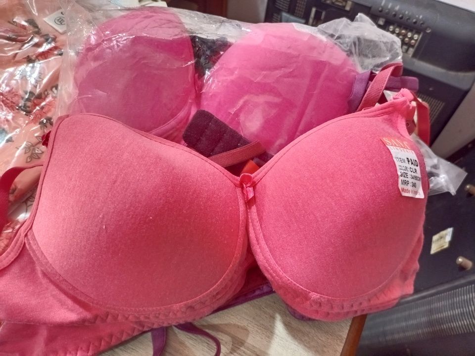 Product image with price: Rs. 250, ID: bra-208e8b39