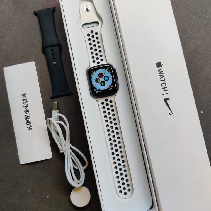 Apple Series 6 44mm Mukti color availabile uploaded by business on 6/26/2021