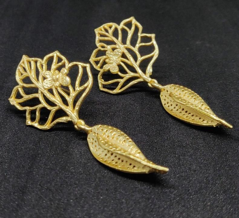 Post image indian gold EARRINGS 
free shipping and cod AVAILABLE