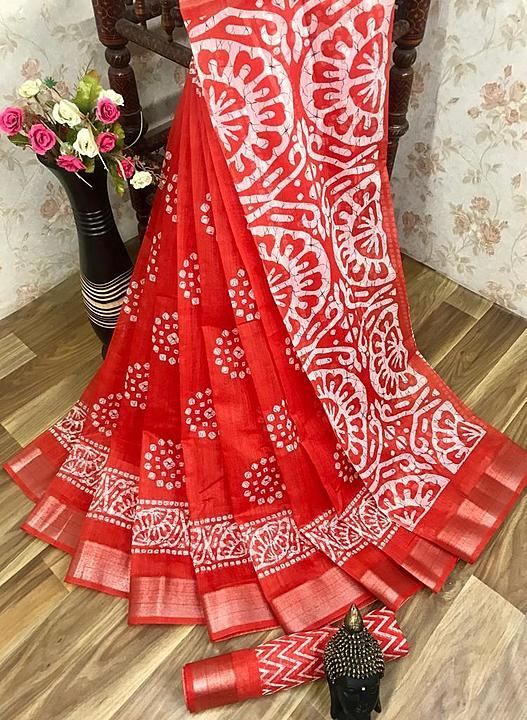 Post image *look like pure chanderi silk baltik*

  Catlog-digital print

*Fabric - soft linen cotton slub sarees with  big silver  or golden jari borders n digital  print

*Unstiched running blouse 

Price565+/-

 
single n multiple available contact this no 9664147247