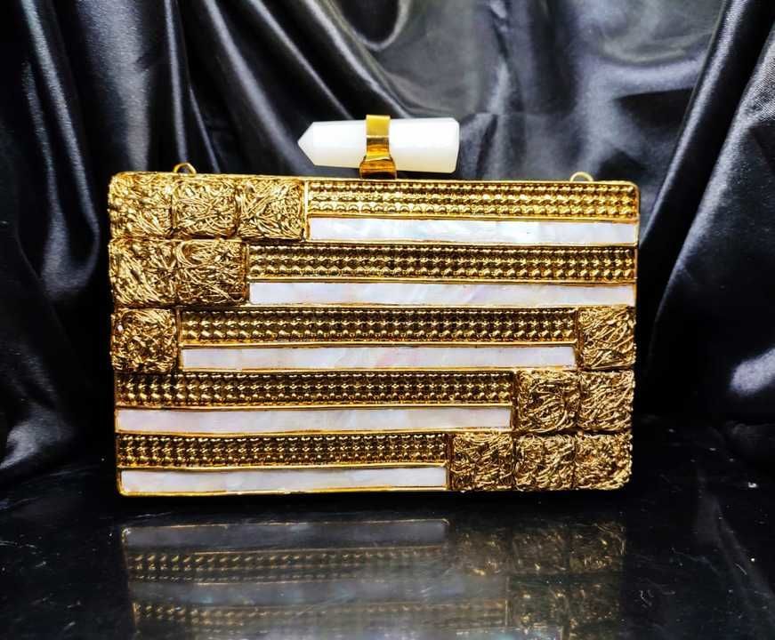 Post image https://wa.me/message/KFSFFPGNCPJWF1
Payment number only

Classy MOP clutches*Ready for dispatch*

Rs *3090 free shipping*