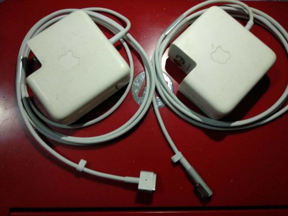 Apple Magsafe charger  uploaded by business on 6/28/2021