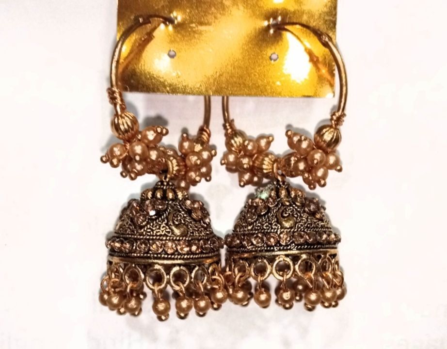 Post image This is the most beautiful BHAGALPURI jhumka set. Trending now a days.