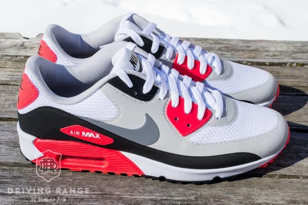 Post image I want 1 Pieces of Nike air max size 8.
Below is the sample image of what I want.