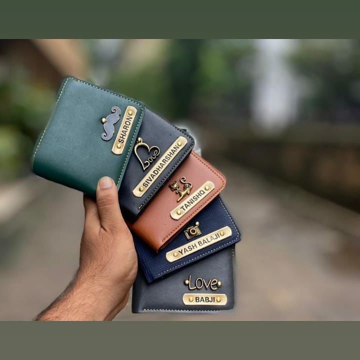 Post image I want 1 Pieces of Hello m wholesaler of cusromised items

i want customised  leather wallet. msg me your prices.
Below are some sample images of what I want.