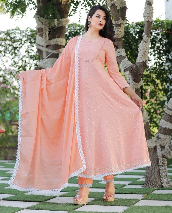Kurta collection uploaded by Pooja's store on 7/2/2021