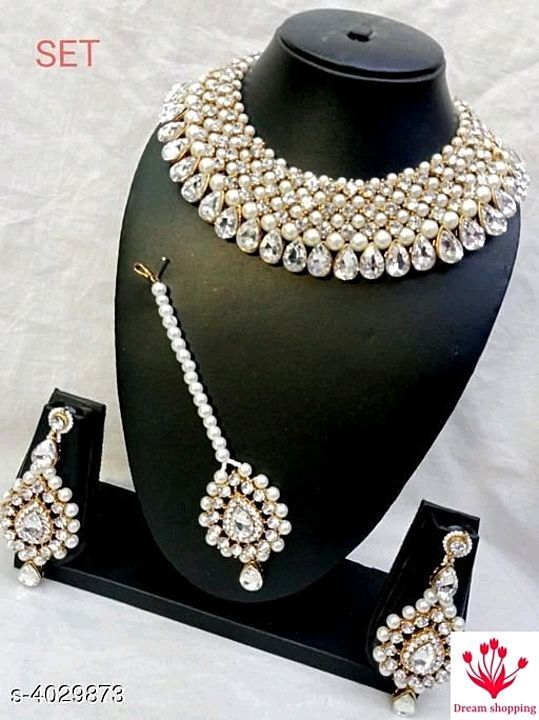 Bridal jewelry set uploaded by business on 8/18/2020