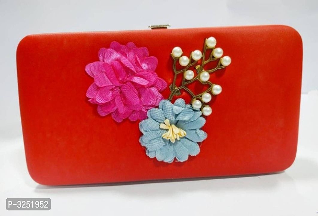 Embellished Flower Clutches For Women

Type: Regular Size
Style: Embellished
Design Type: Box
Materi uploaded by DeepikA collections on 8/19/2020