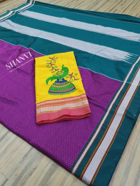Post image Khan saree with peacock design with Saraswati pallu available colors 👆👆
Material - Khan resham blended 
Work type - embroidery 
Saree length - 6 mtr + gonda with plain running blouse piece 
Work length - 5 mtr 
🥰 Rs 1320 free shipping 🥰
💃💃 Book fast 💃💃
