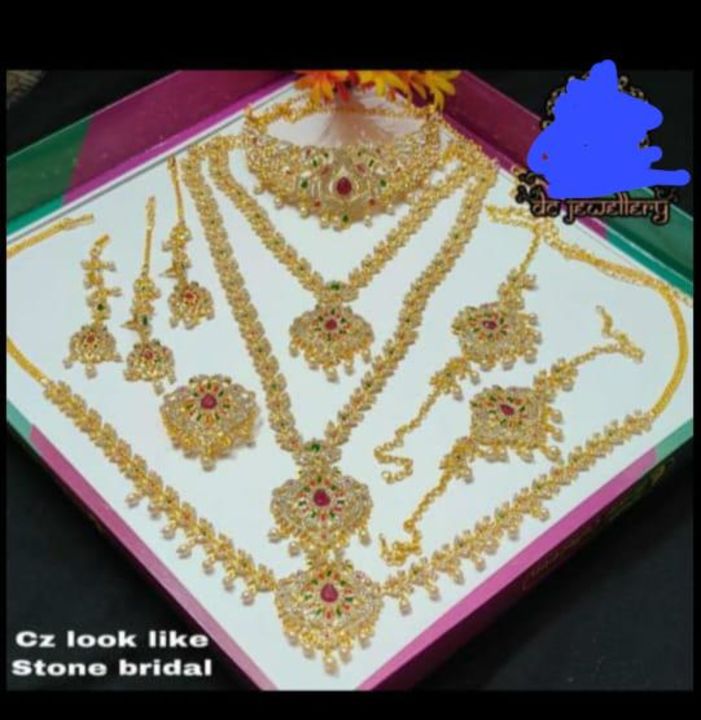 1700/- freeship uploaded by Reenicollections  on 7/7/2021