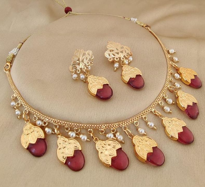 Product uploaded by wholesale jewellery and cosmetics on 7/8/2021