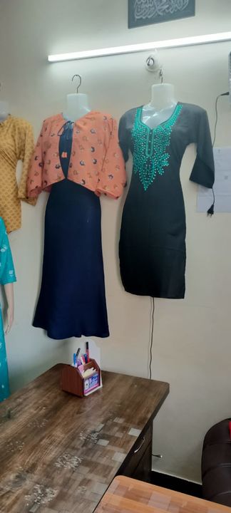 Kurti with cape uploaded by business on 7/8/2021