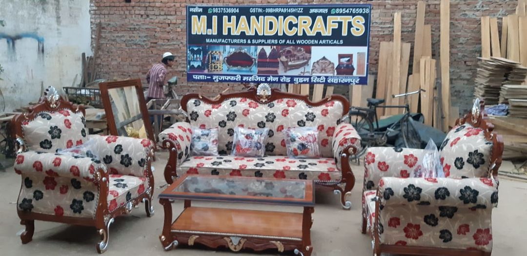 Maharaja sofa uploaded by Mi. Handicrafts on 7/10/2021