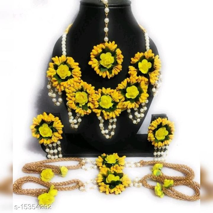 Floral Jewellery uploaded by HarshDhan Creations on 7/11/2021