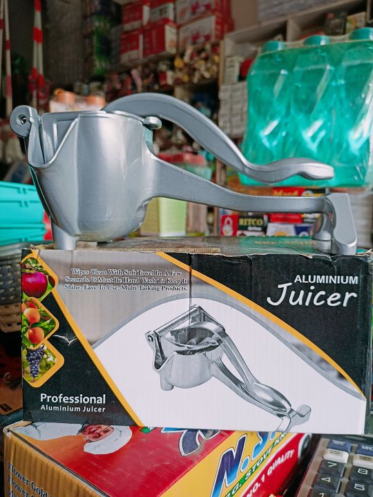 Hand Juicer uploaded by New Radhe Radhe gift collection on 7/11/2021