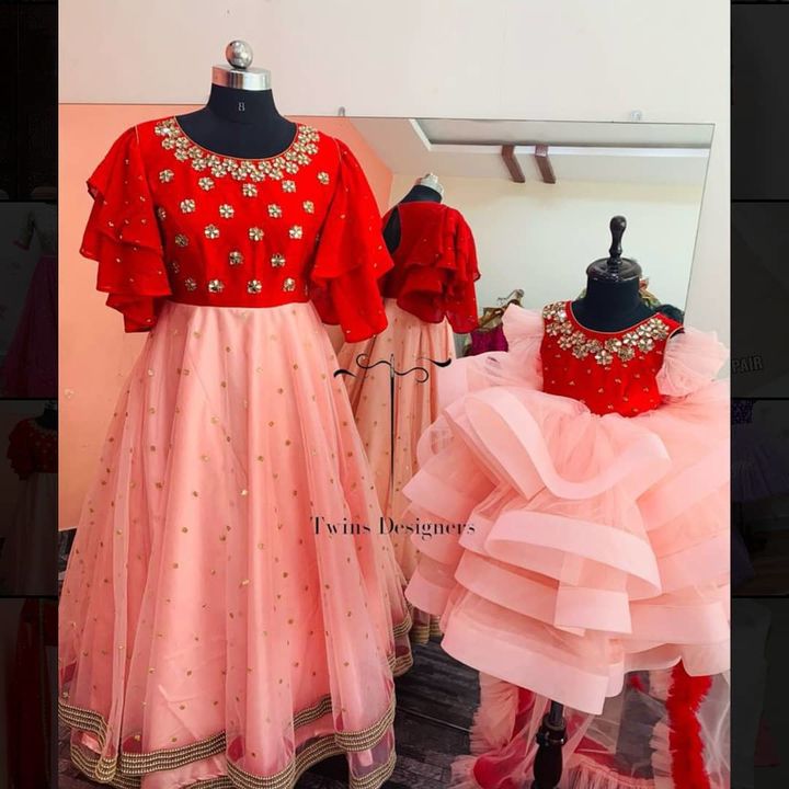 Post image I want 2 Pieces of  Mother daughter combo dress needed. Size of mother L size. Kids size 5 to 6 years.
Chat with me only if you offer COD.
Below is the sample image of what I want.