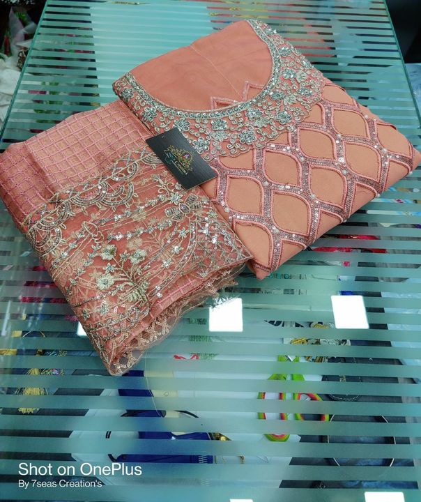 Post image I want 30 Pieces of Mujhe manufacture chahiye jo mai design dunga woh banake de bulk order mein .
Below is the sample image of what I want.