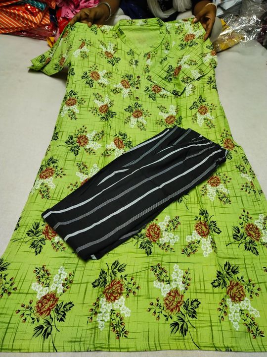 Cotton kurtis with cotton pants for regular wear. 
Size - 42/46/50
 uploaded by Kolkata Kurtis. on 7/12/2021
