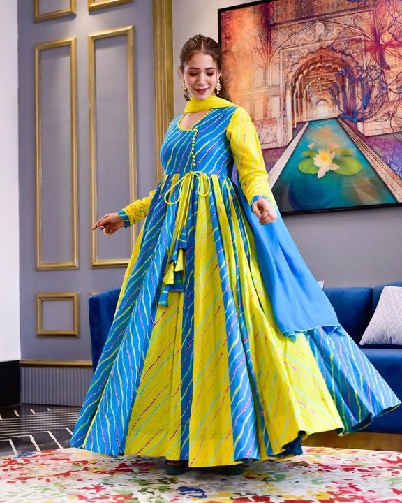 Product image of Lahriya gown , price: Rs. 1050, ID: lahriya-gown-7da6aa8a