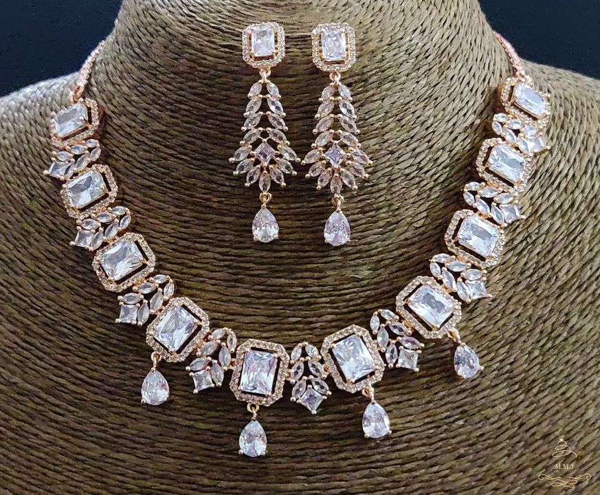 🍓🍓 jewelry sets ❤❤ uploaded by business on 7/14/2021