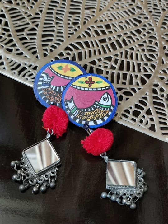 Handmade hand-painted earrings uploaded by Shopeazze on 7/14/2021