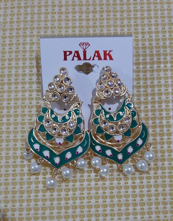 Post image Beautiful earrings 🥰