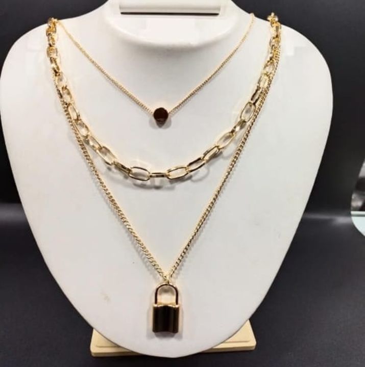 Hot selling lock chain 🔥 uploaded by Fashion jewels on 7/16/2021